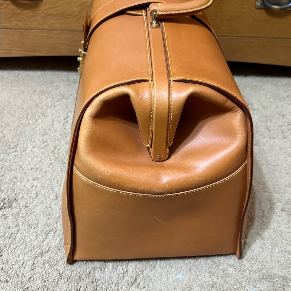 Authentic Louis Vuitton Nomade Atacama Tanami Leather Travel Bag - Picture 6 of 15